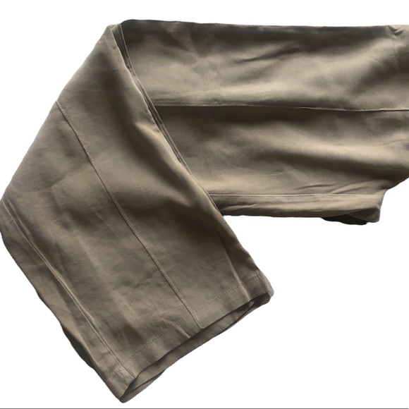 ONLY Wide-Legged Trousers - Picture 3 of 10